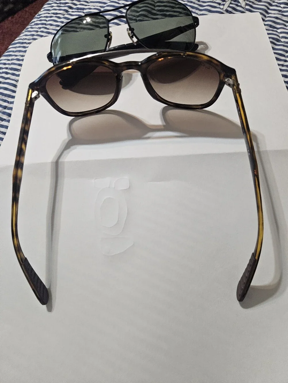 2 Pair Of Ray Ban Sunglasses
